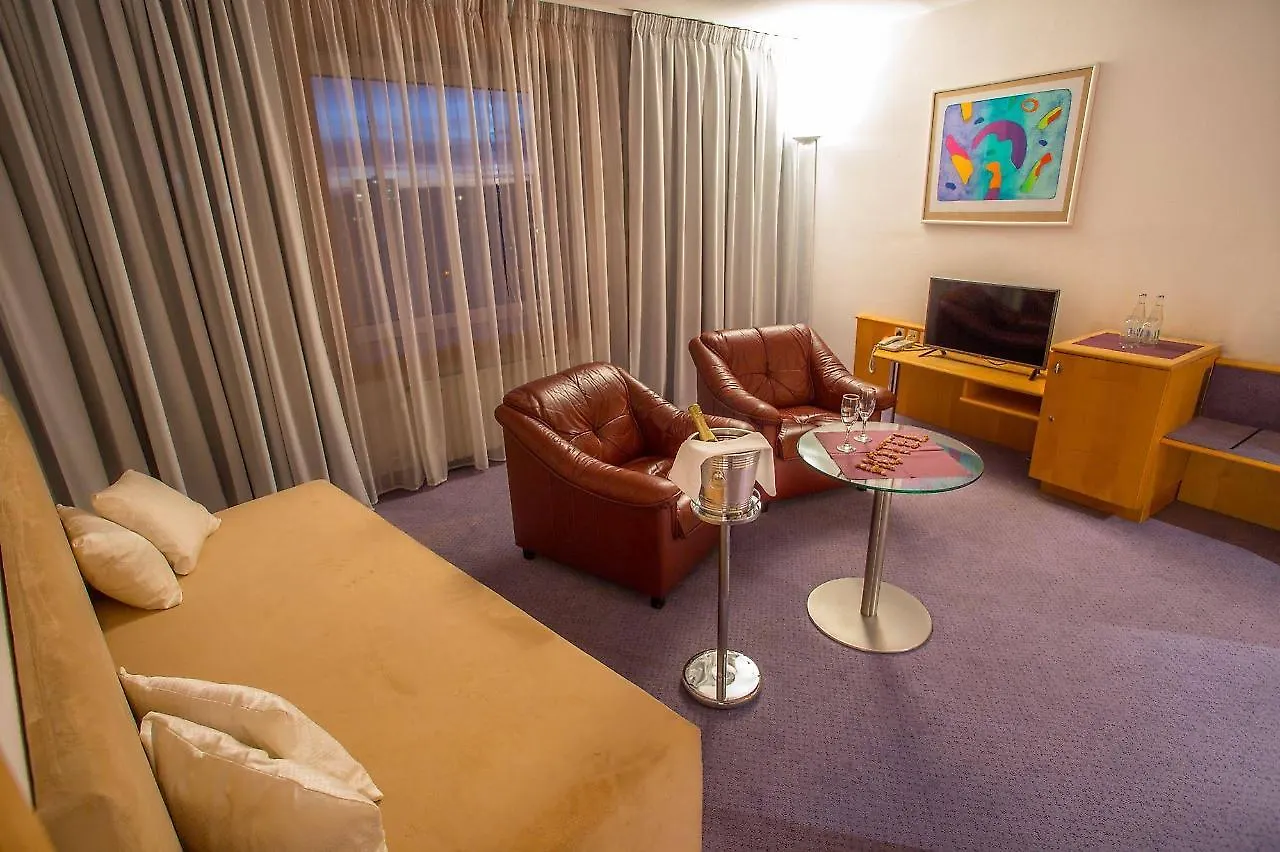 Hotel Cosmopolitan Bobycentrum Brno