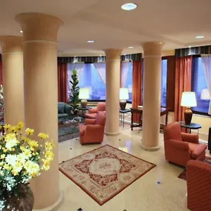 **** Hotel Cyrano Italia